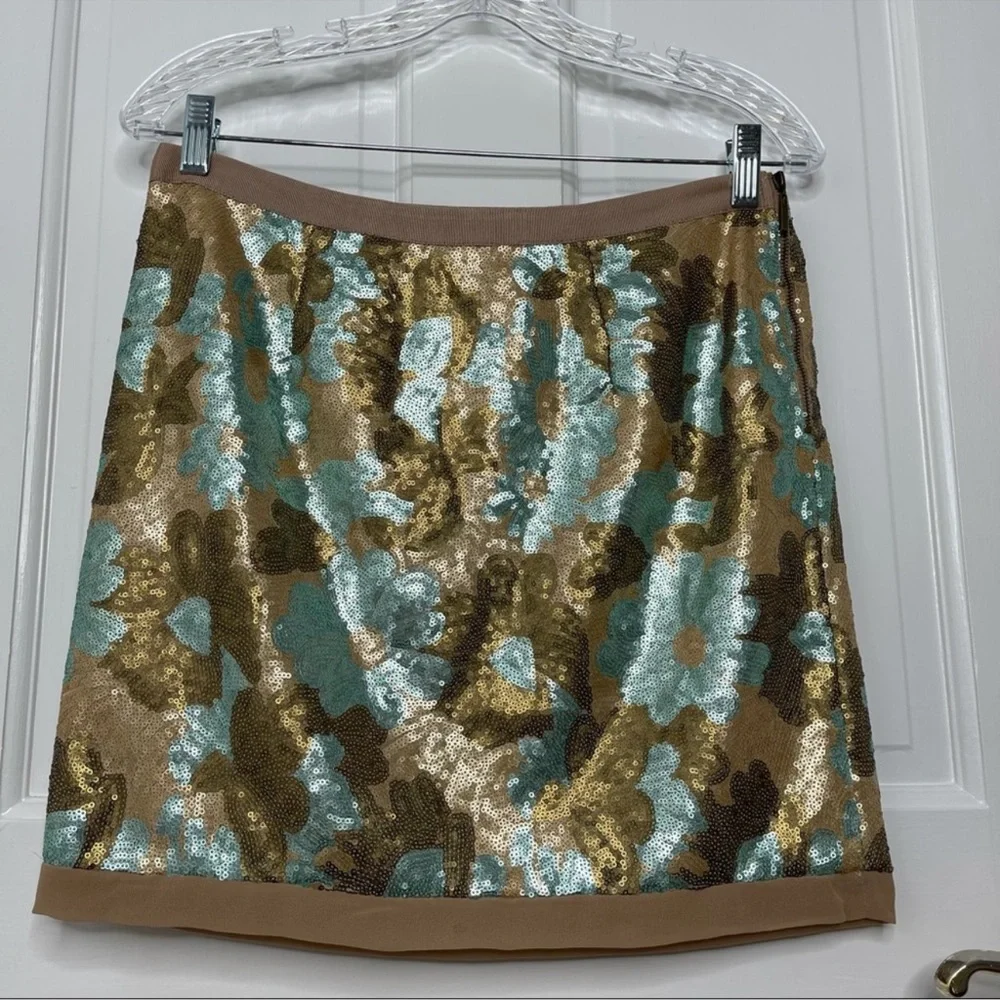 Forever 21 Love Gold and Blue Floral Sequin Mini Skirt size Medium (M) - Picture 4 of 6